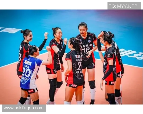 杭州排球队在排球意识排行榜中荣获第二名展现团队实力与潜力 杭州排球队在排球意识排行榜中荣获第二名展现团队实力与潜力