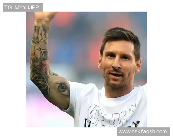 足球明星身上的龙眼纹身背后的故事与意义探秘